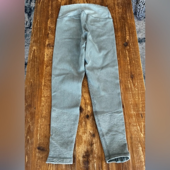 aerie Waffle compression leggings - Picture 2 of 4